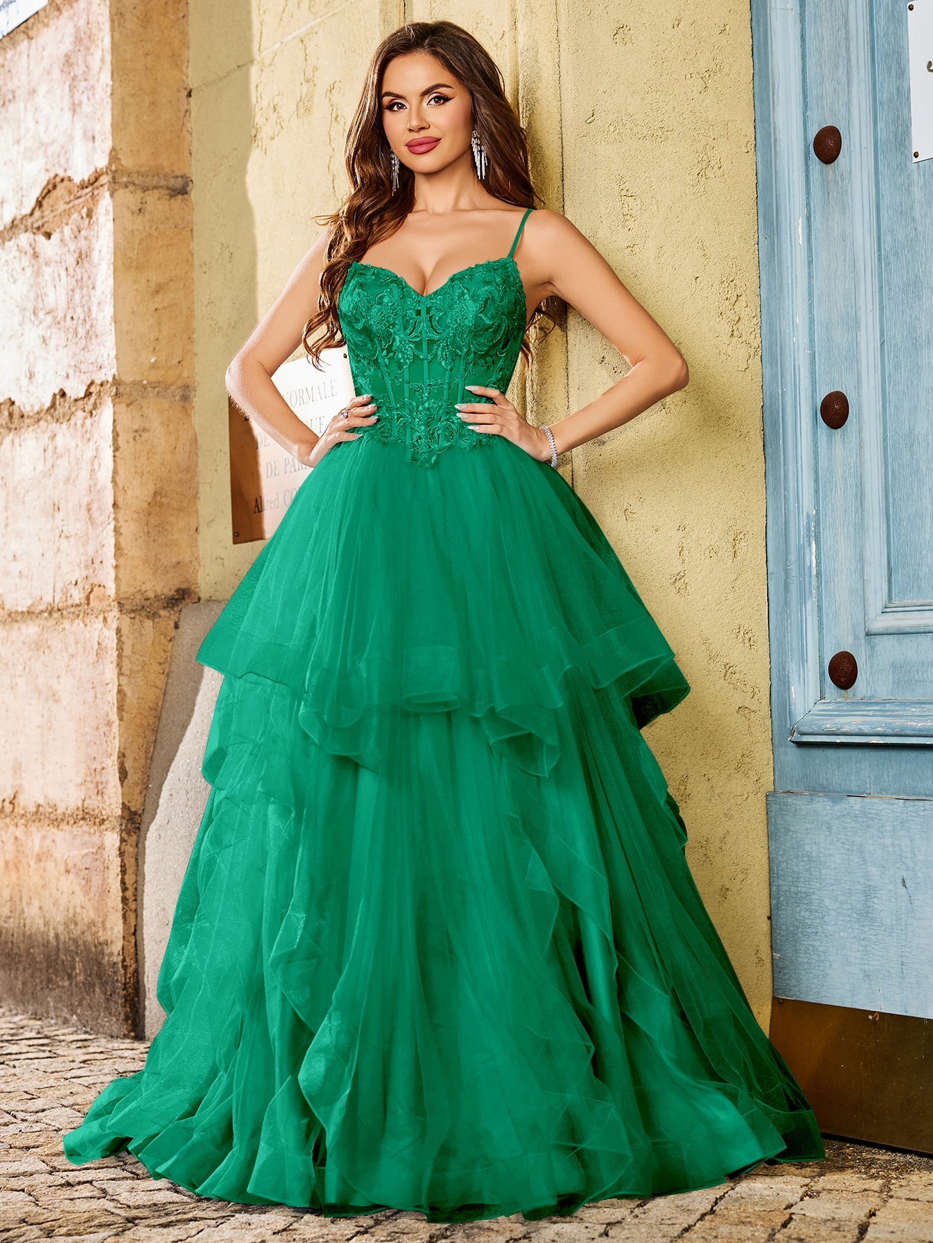 Lace Embroidery Illusion Ball Gown Prom Dress - Emerald Green Worldprom Lace Embroidery Illusion Ball Gown Prom Dress - Emerald Green Worldprom